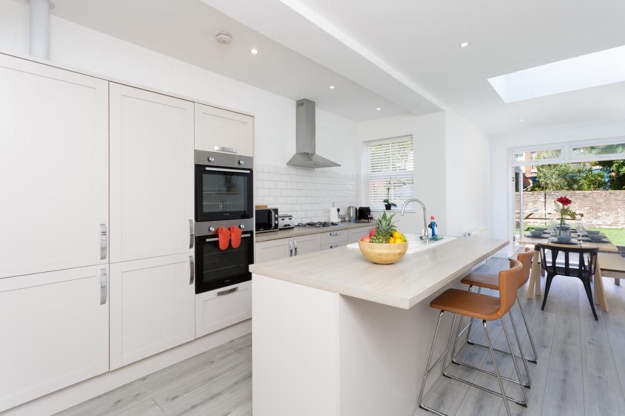 Appartement Harold House - Modern Open Plan 4 Bedroom, 3 Bathroom House In Southsea, Portsmouth