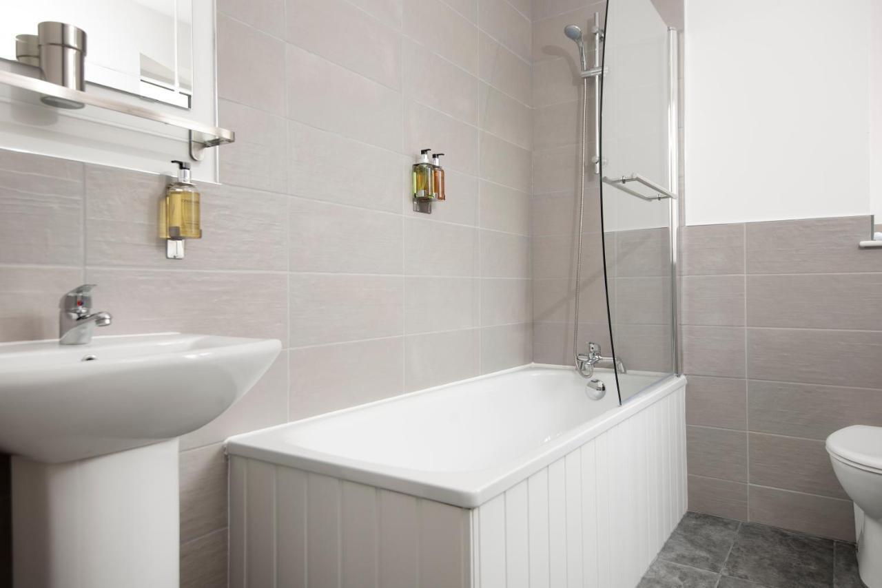 Appartement Harold House - Modern Open Plan 4 Bedroom, 3 Bathroom House In Southsea, *
